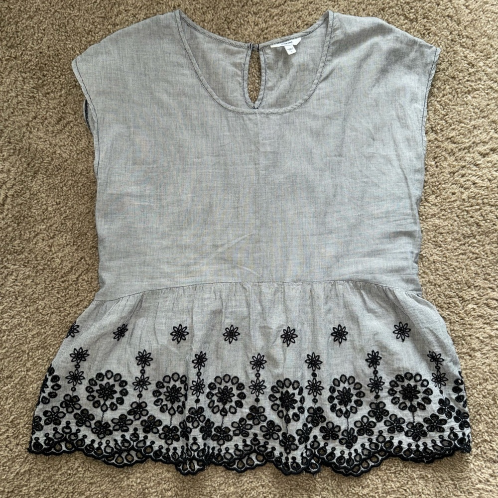 Women’s Sonoma size large black and white top